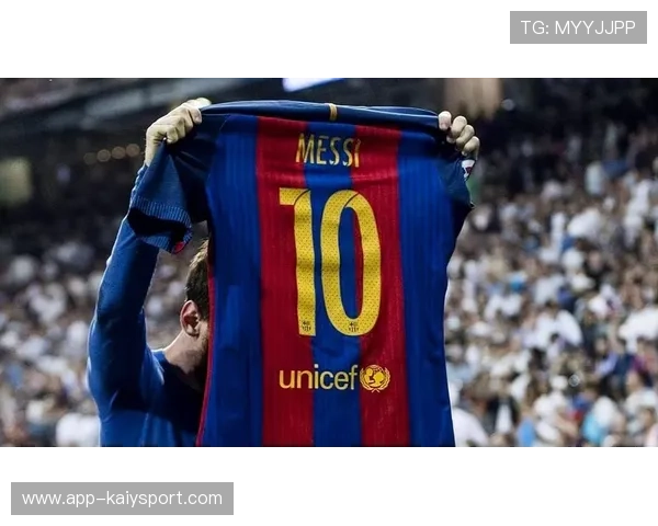 梅西再次被拍到参加社区义卖,行善不留名成典范 梅西再次被拍到参加社区义卖,行善不留名成典范