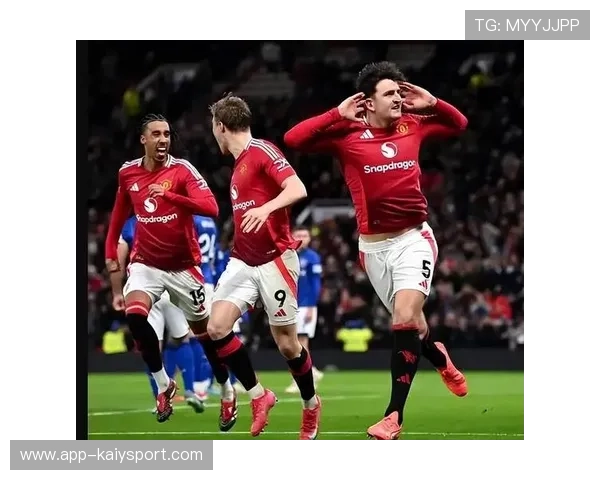 曼联关注热刺核心麦迪逊,预测战术应对焦点 曼联关注热刺核心麦迪逊,预测战术应对焦点