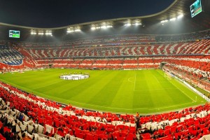 开云网页版-200蝶争锋 乌兰多水中飞翔